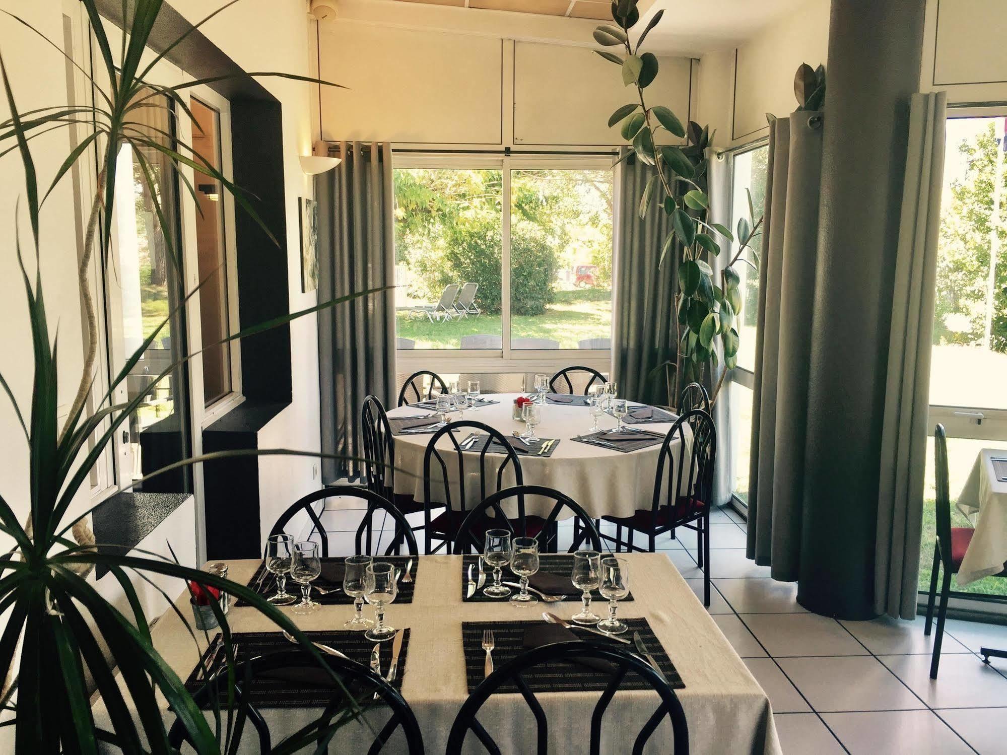 Regourd Hotel Cahors Zewnętrze zdjęcie