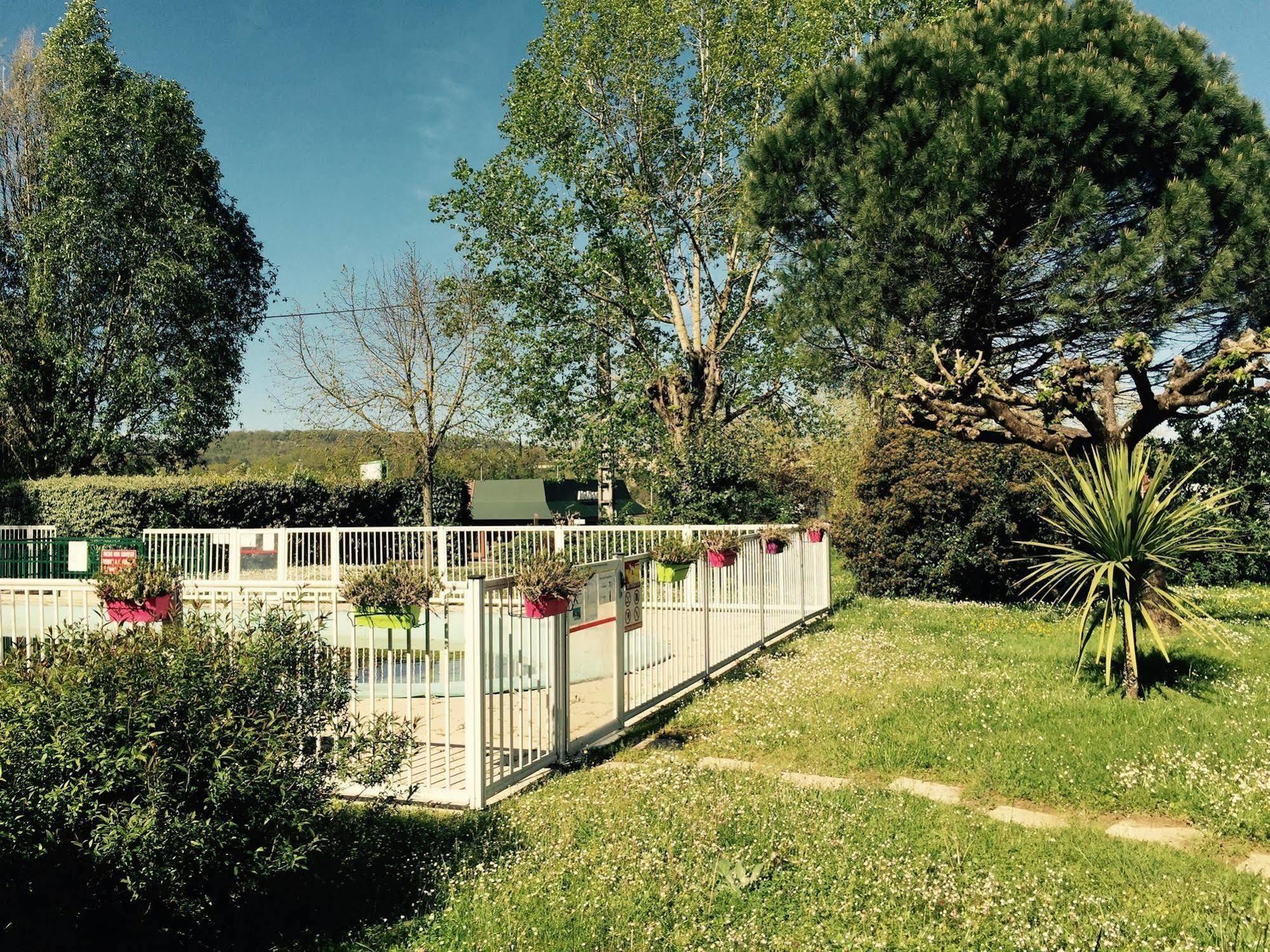 Regourd Hotel Cahors Zewnętrze zdjęcie